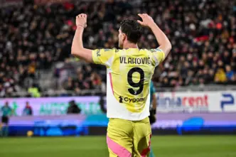 Juventus Conquista Tre Punti F