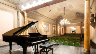 L27Accademia Filarmonica Di Bol