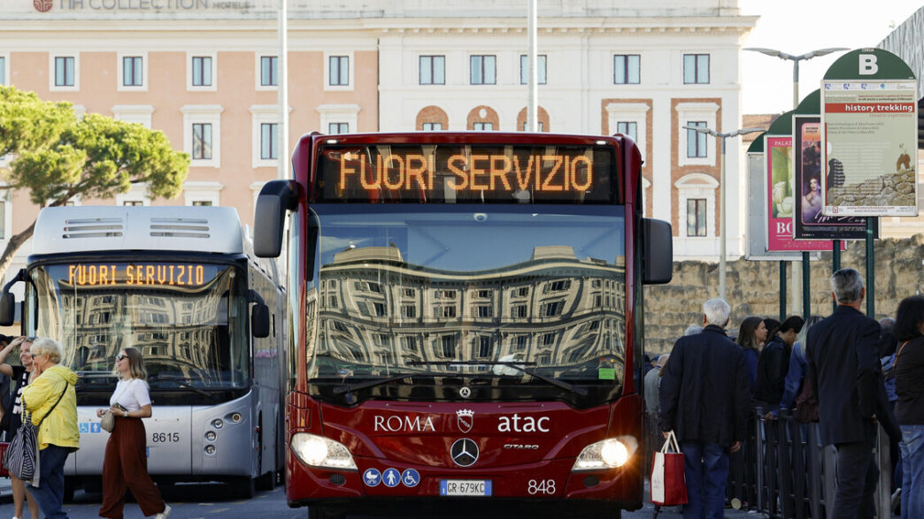 L27Antitrust Investiga Atac Per