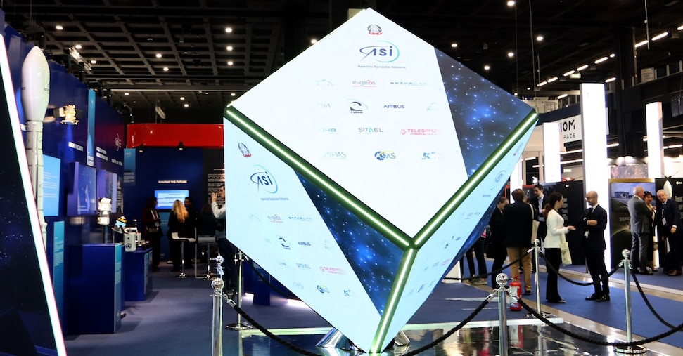 L27Industria Aerospaziale Itali