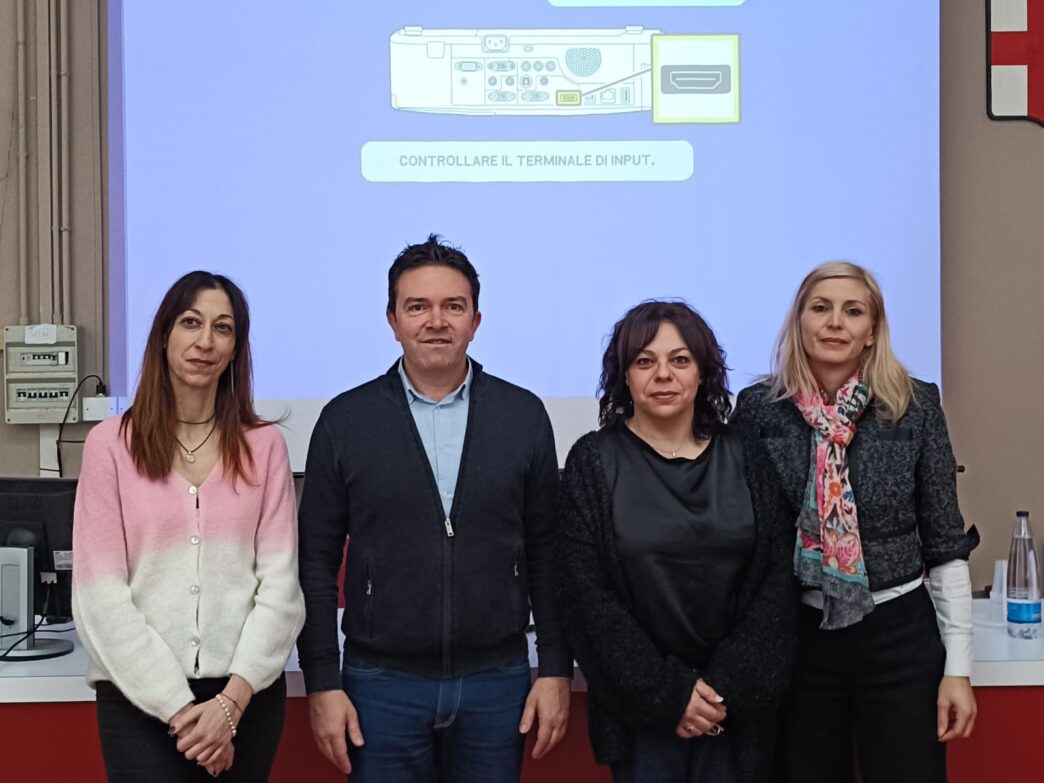 Le28099Aquila3A Successo Del Seminar