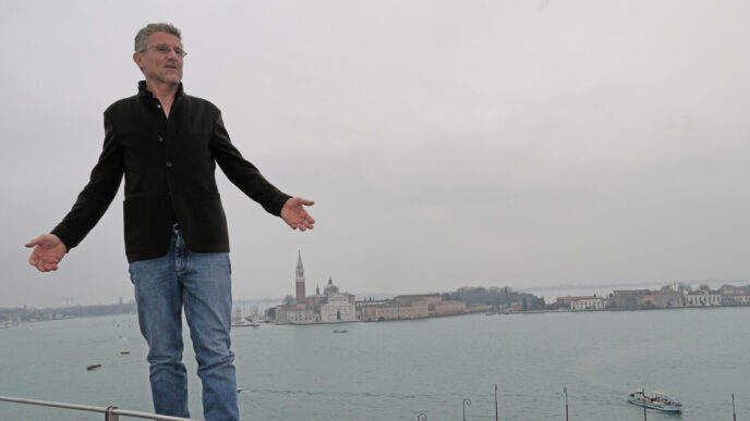 La Biennale Di Venezia 20253A U