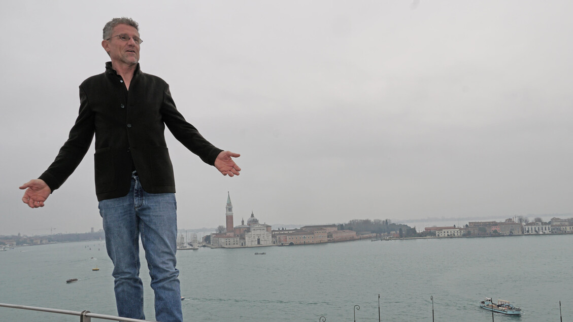 La Biennale Di Venezia 20253A U