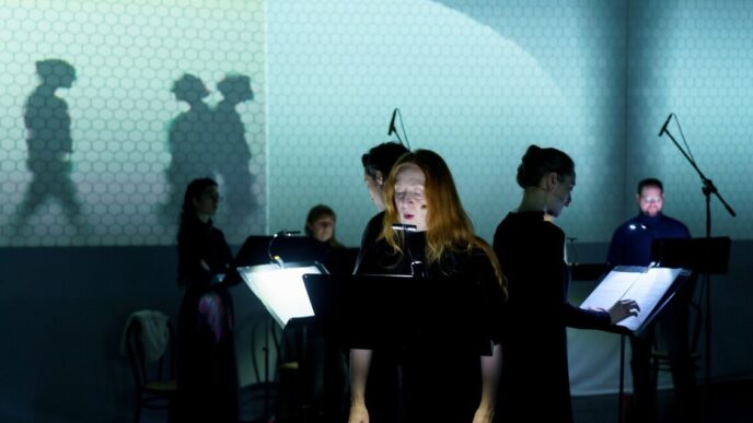 La Biennale Di Venezia Present