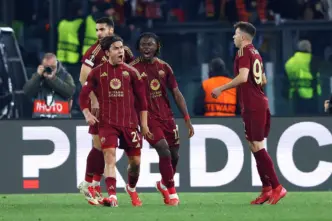 La Roma Conquista Gli Ottavi D