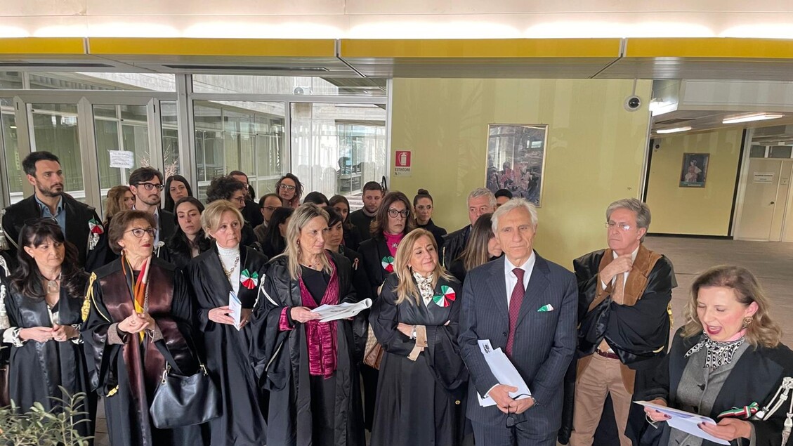 La Magistratura Lucana Scende