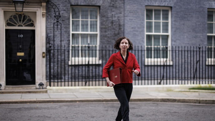 La Ministra Anneliese Dodds Si