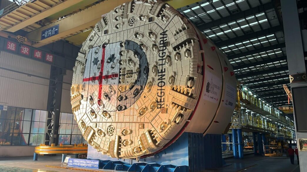 La Talpa Gigante Arriva A Geno