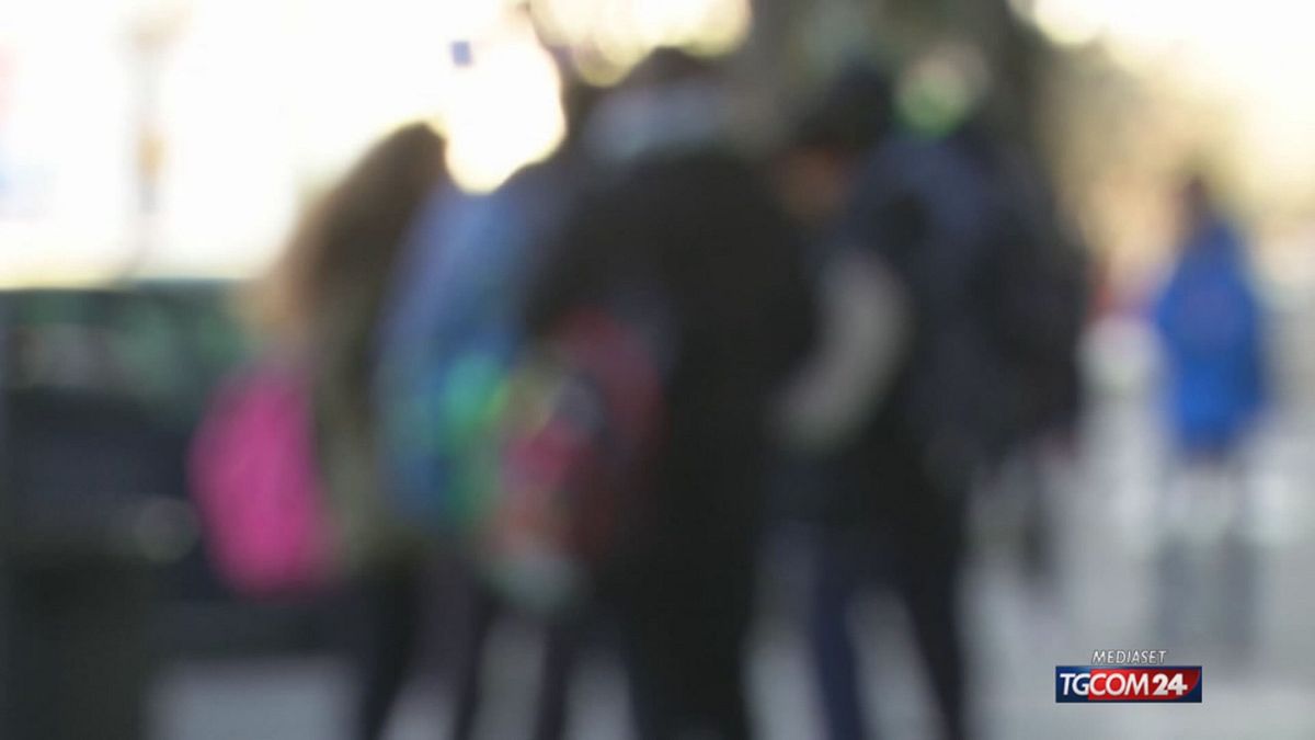 Latina3A Ragazza Di 12 Anni Spo