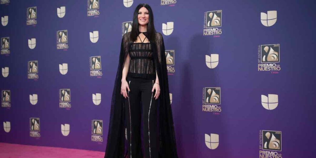 Laura Pausini Brilla Alla 37C2Aa