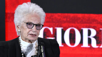 Liliana Segre Si Oppone Alla R