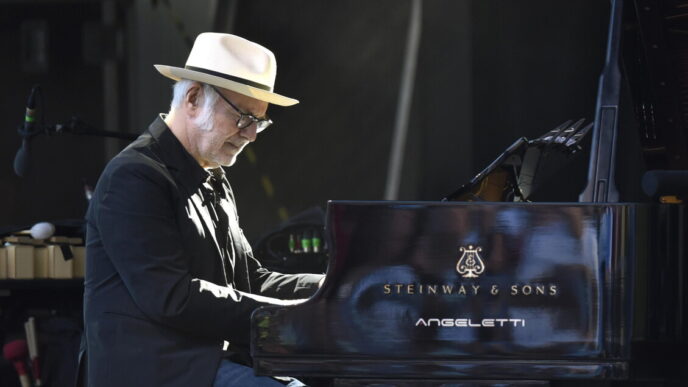 Ludovico Einaudi Porta La Sua