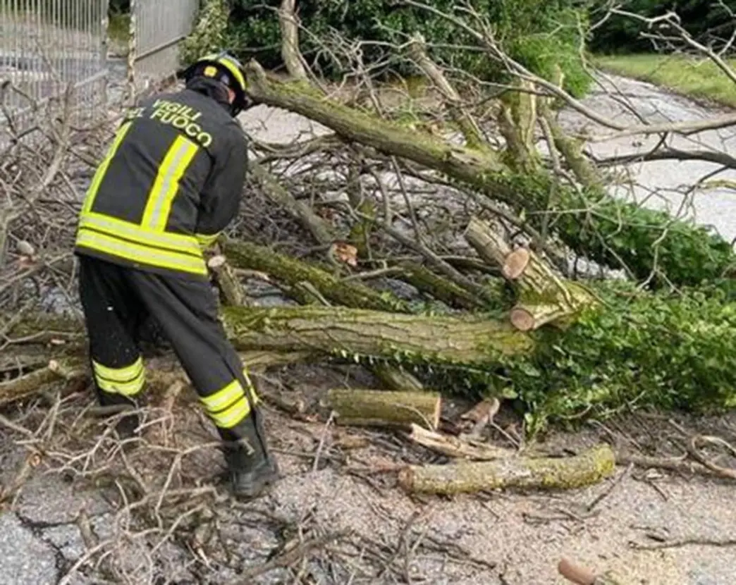 Maltempo In Toscana3A Allerta A