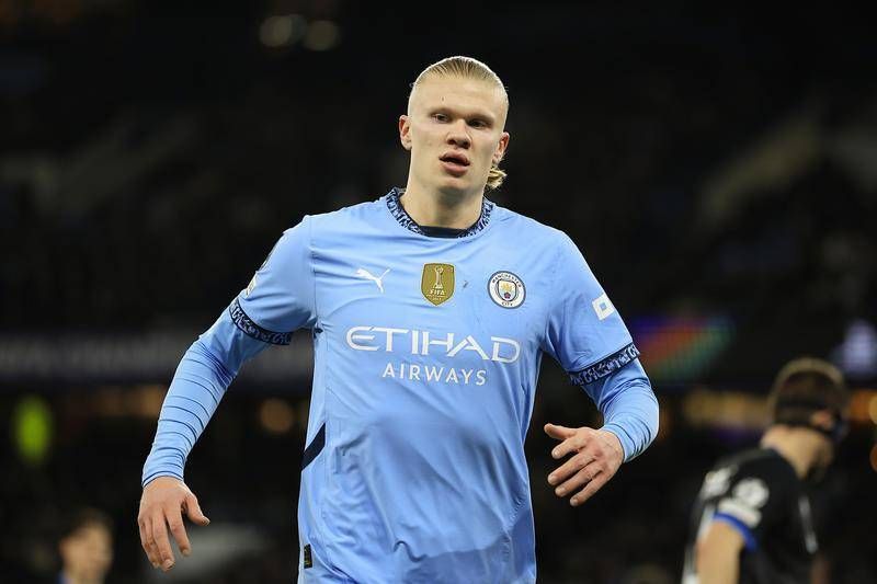 Manchester City Affronta Il Re