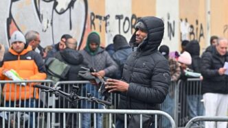 Migranti E Lavoro3A Record Di D