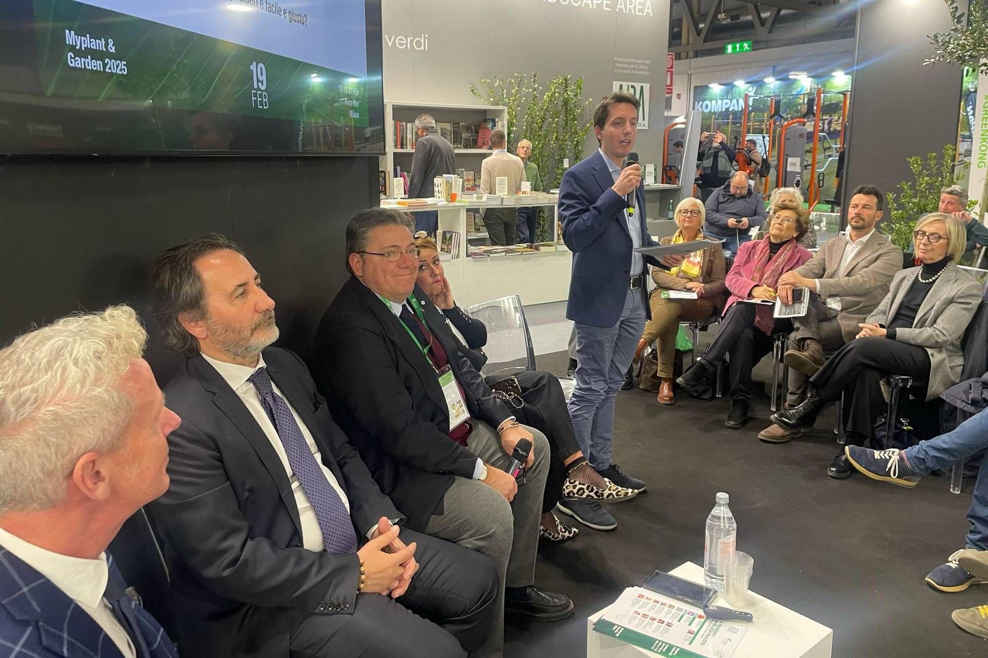 Milano Investe Nella Forestazi