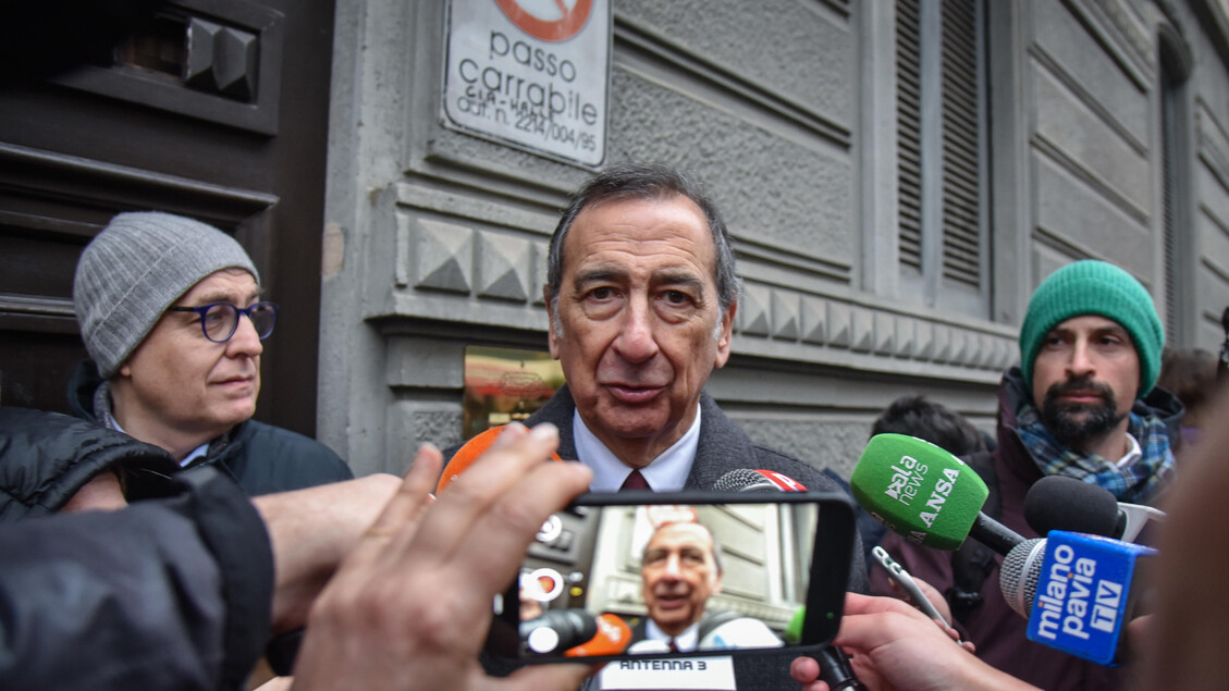 Milano Si Mobilita Per La Rest