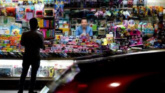 Minacce E Violenza A Napoli Pe
