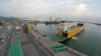 Nuovo Passo Per Il Porto Canal