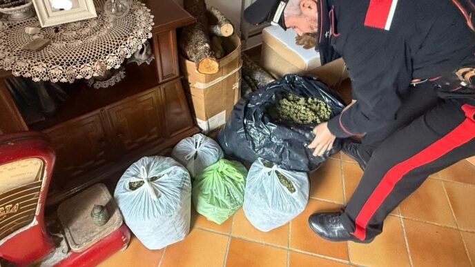 Operazione Dei Carabinieri A C