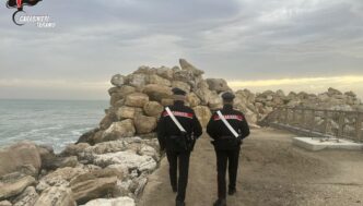 Operazioni Dei Carabinieri A T