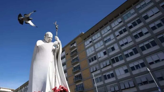Papa Francesco Assente Al Giub