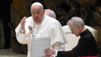 Papa Francesco Ricoverato Per
