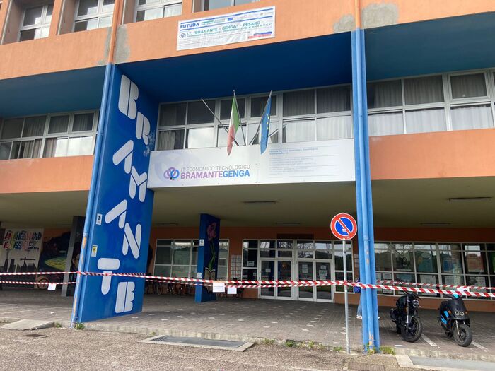 Paura Al Campus Per Un Inciden