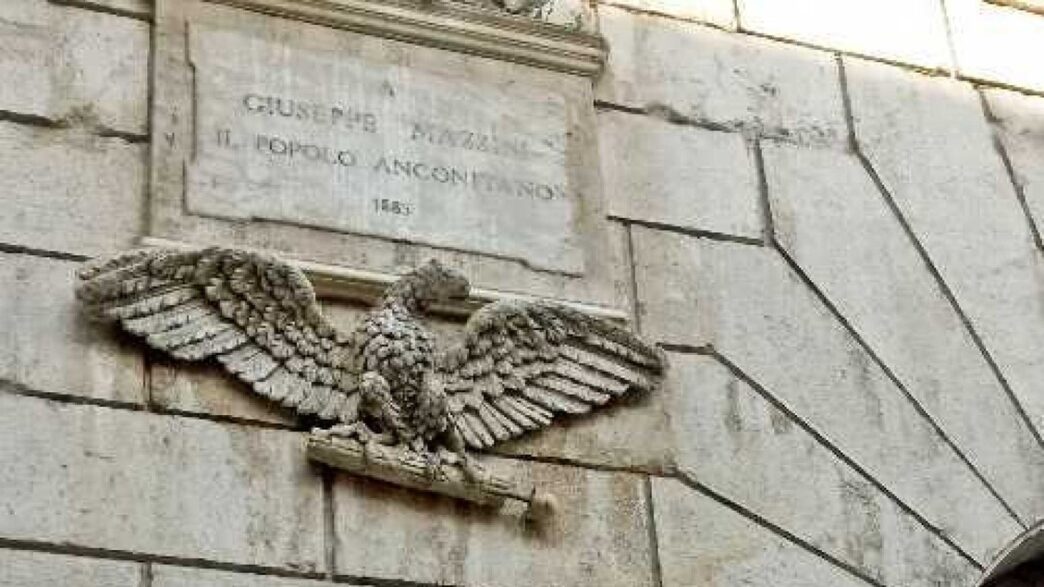 Prefetto Vieta Ai Residenti Di