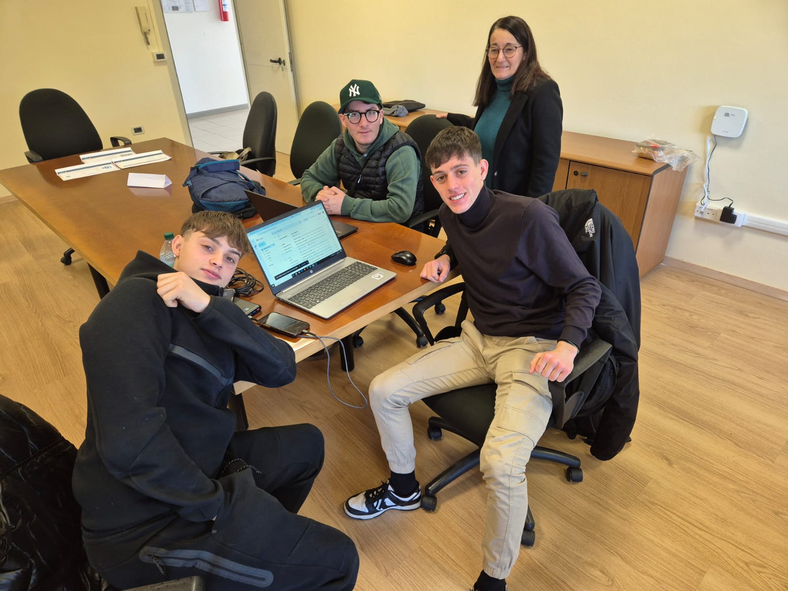 Quattro Studenti Dell27Istituto