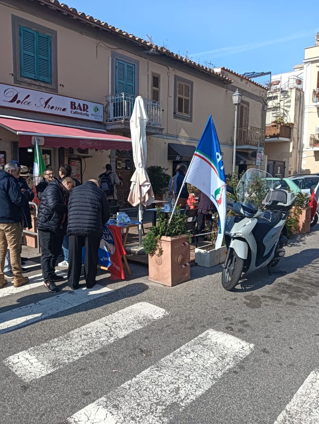 Raccolta Firme A Santa Marinel
