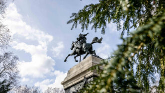 Rinasce Il Monumento Equestre