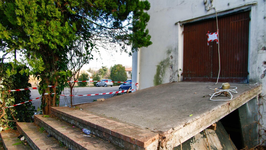 Rinvio Del Processo Per La Tra