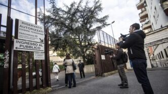 Roma3A Guardia Giurata Spara A