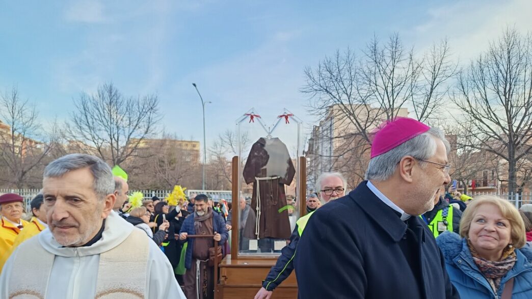 San Padre Pio3A Il Saio Del San