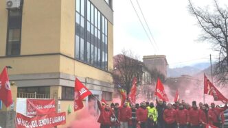 Sciopero A Oltranza A Genova P