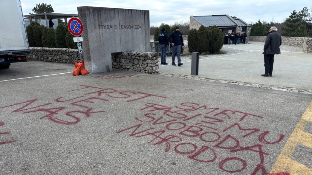 Scritte In Lingua Slava Alla F