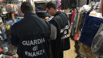 Sequestrati 2.500.000 Articoli
