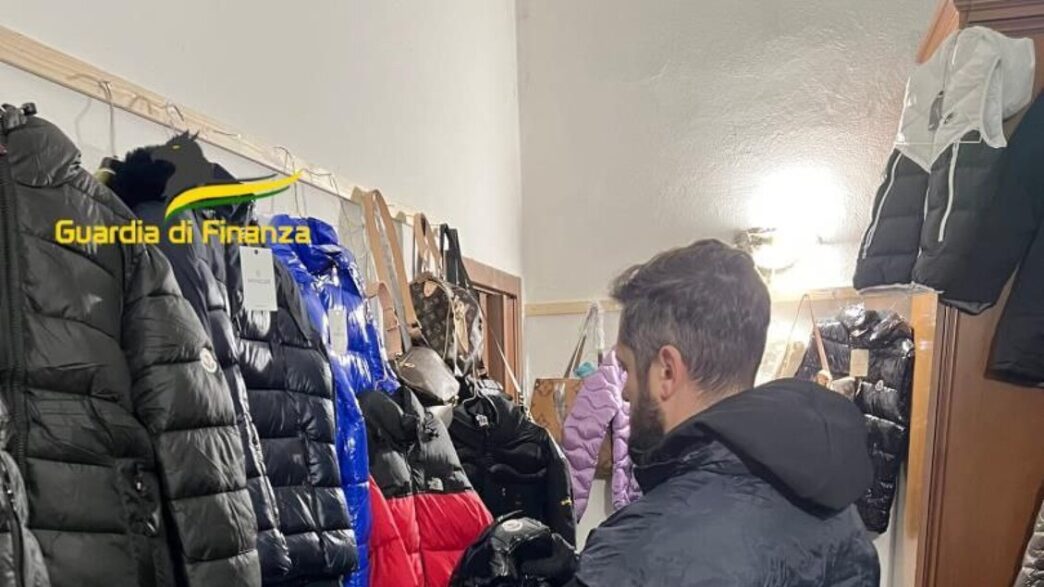 Sequestro Di Capi Contraffatti