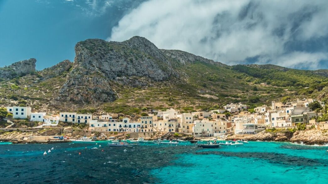 Sicilia3A Un Tesoro Mediterrane