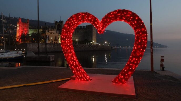 Sirmione Si Trasforma In Un Pa
