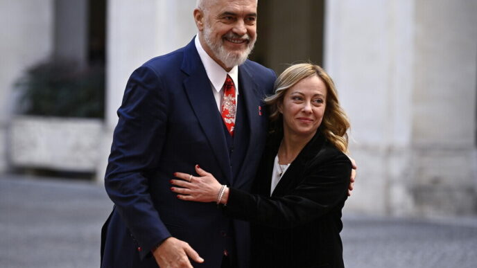Situazione Politica In Albania