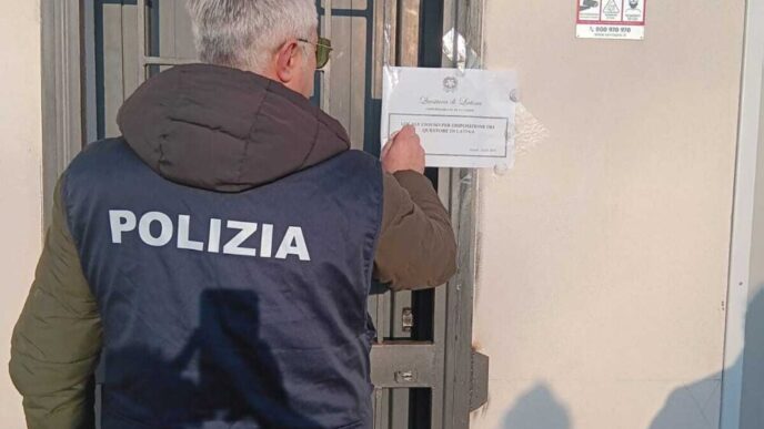 Sospesa Licenza Di Una Sala Sl