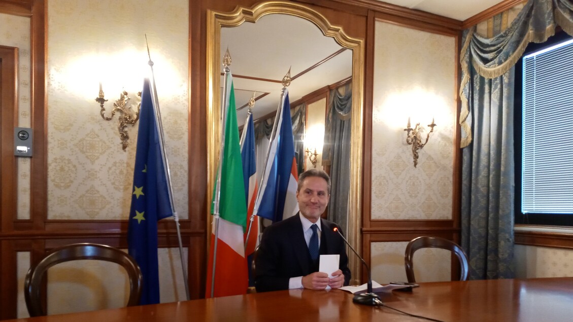 Stefano Caldoro Si Dimette Da