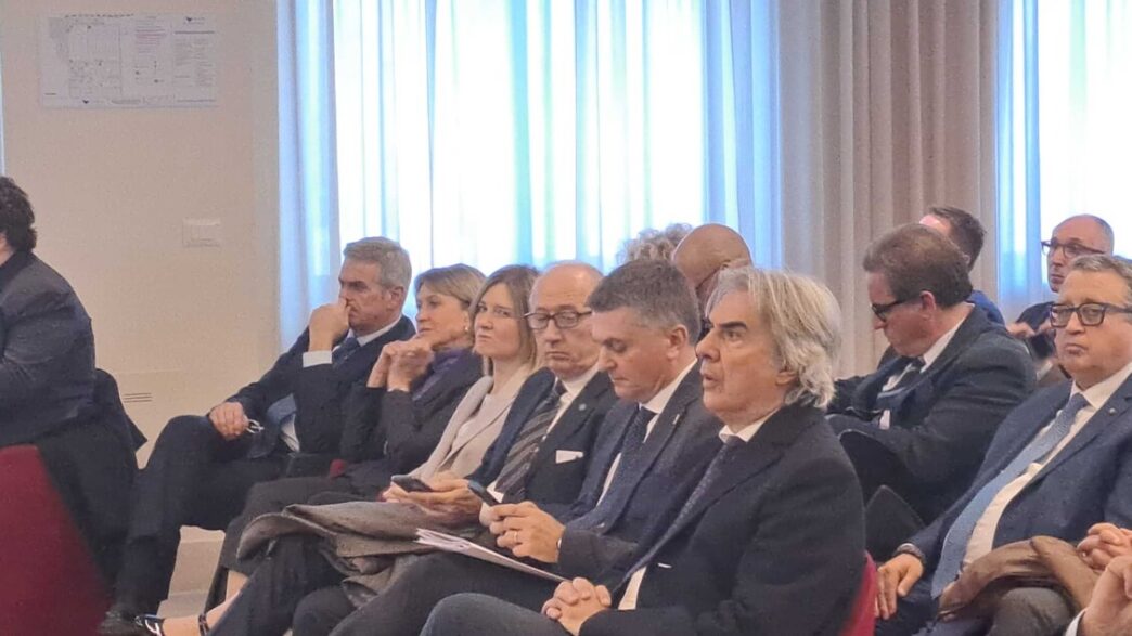 Sviluppo Del Porto Di Ancona3A