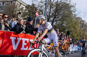 Tadej Pogacar Diserta Il Giro