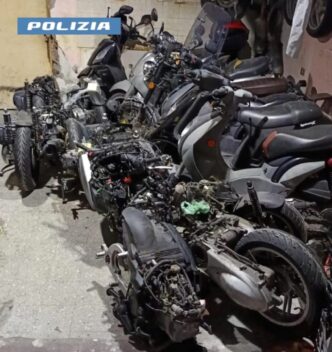 Titolare Di Un27Officina Meccan