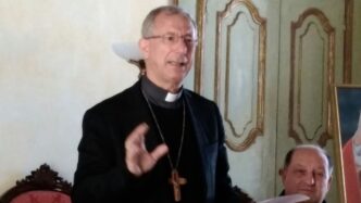 Trasferimento E Saluto3A Monsig