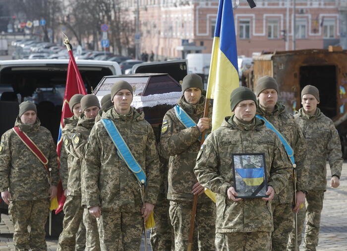 Ucraina3A Oltre 45.000 Soldati
