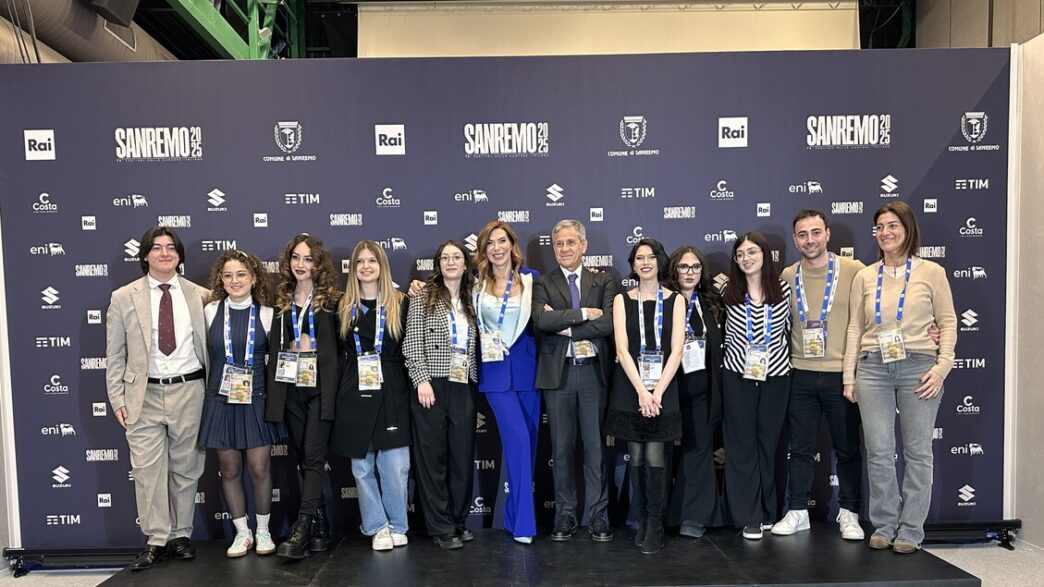 Un Giovane Abbonato Al Festiva